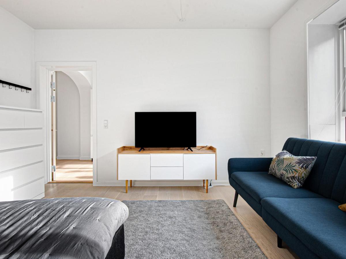 Sanders Fjord - Inviting One-Bedroom Apartment In Center Of Роскилле Экстерьер фото
