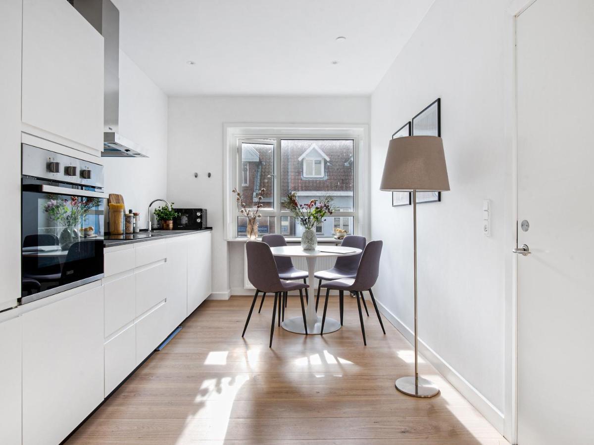Sanders Fjord - Inviting One-Bedroom Apartment In Center Of Роскилле Экстерьер фото